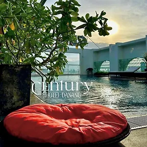 Century Hotel