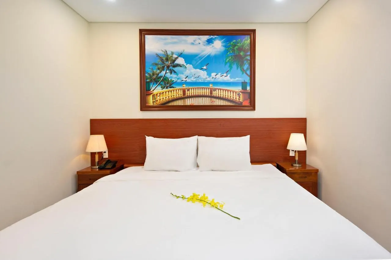 Cherry Hotel & Apartment Da Nang - Phoenix 2 Hotel